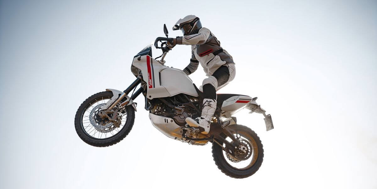 Ducati DesertX 2024 представляет внедорожное будущее Ducati